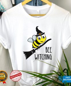 Bee Witching. Cute Funny Bee in Witches Hat Halloween Pun T Shirt