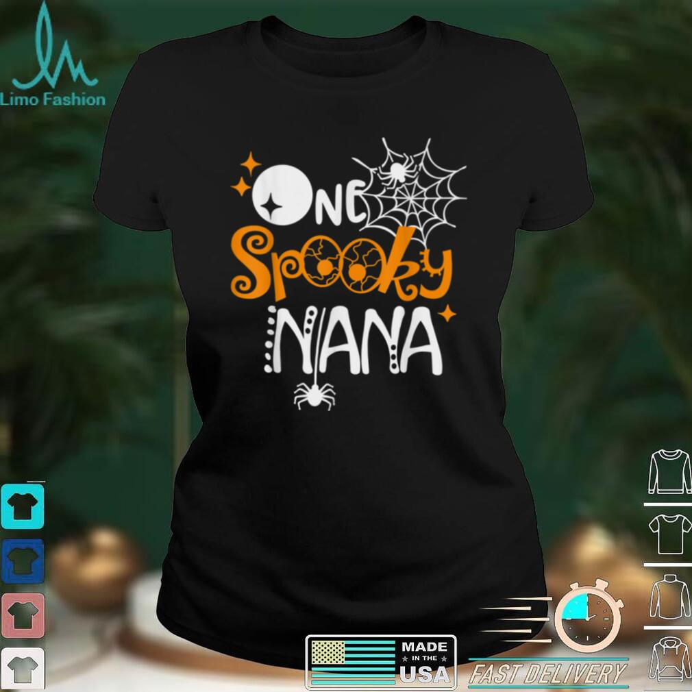 One Spooky Nana Funny Halloween Bats Spider Web T Shirt