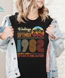 40 Year Old Gift Vintage September 1982 40th Birthday T Shirt