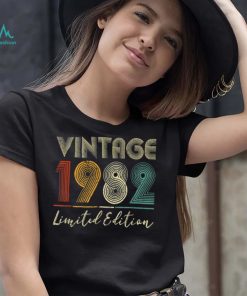 40 Year Old Gifts Vintage 1982 Limited Edition 40th Birthday T Shirt