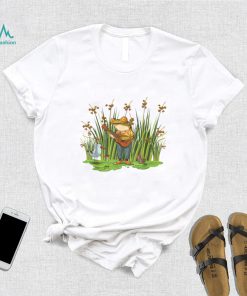 Cottagecore Frog Playing Guitar in Countrycore Aesthetic T Shirt