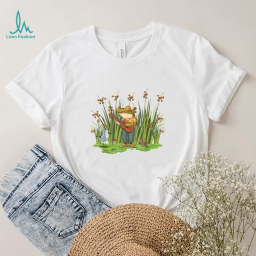 Cottagecore Frog Playing Guitar in Countrycore Aesthetic T Shirt