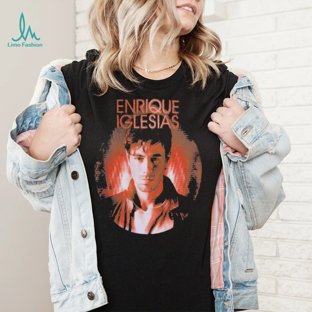 Enrique Circle Portrait Tee shirt