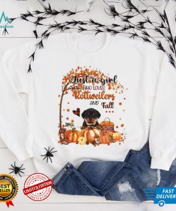 Just a Girl who loves Rottweilers and Fall Pumpkin Happy Thanksgiving shirt