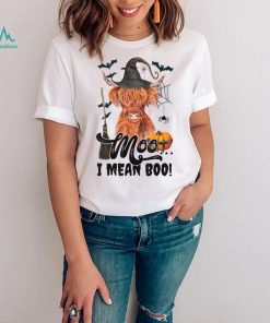 Moo I Mean Boo Witch Scottish Highland Cow Halloween Costume T Shirt