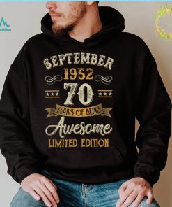 70 Years Old Gifts Vintage September 1952 70th Birthday T Shirt