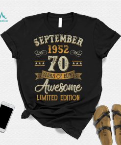 70 Years Old Gifts Vintage September 1952 70th Birthday T Shirt