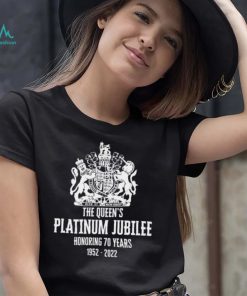Eiir The Queen’s Platinum Jubilee 70 Years Queen Elizabeth Ii Unisex T Shirt