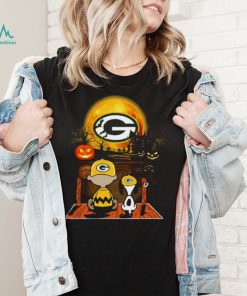 Hot Snoopy And Charlie Brown Pumpkin Green Bay Packers Halloween Moon Charlie Brown Halloween Shirt