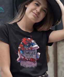 Spider Man hug Stan Lees grave shirt