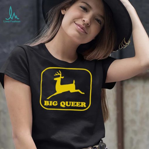 3RD Class Big Queer logo shirt