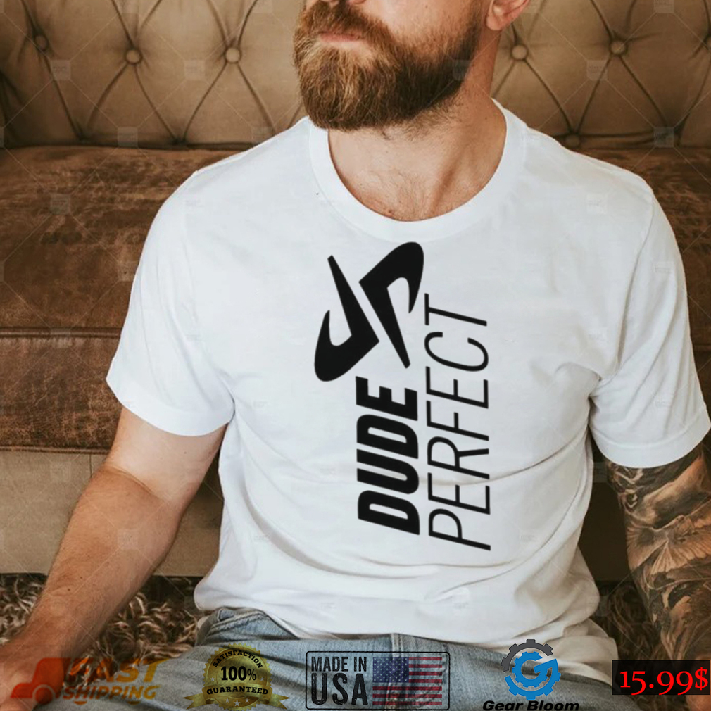 specifikation foretrækkes skovl Dude perfect vertical logo shirt - Limotees