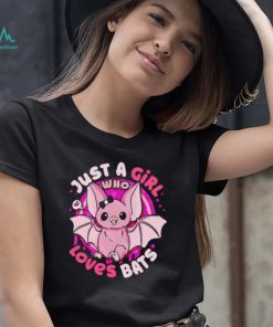 Just a girl who loves bats Halloween cute shirt1