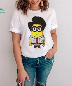 Maurice Moss is a Minion shirt