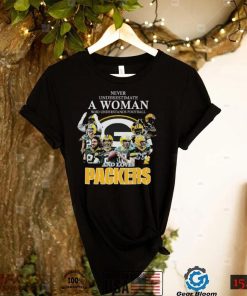 Official never underestimate a woman who understands football and loves Packers signatures 2022 shirt2