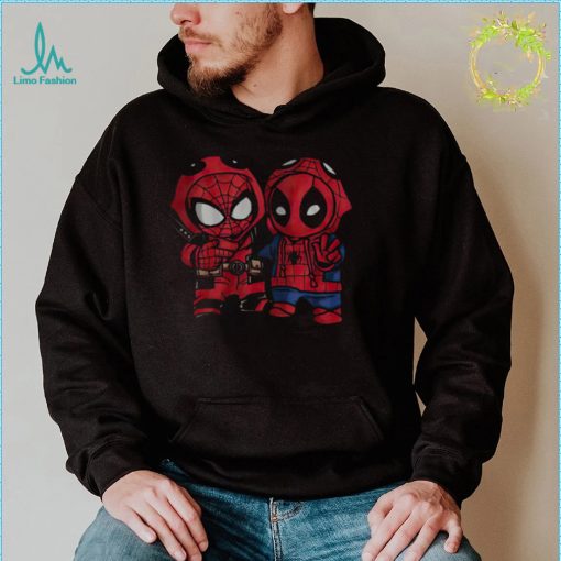 Spider Man And Deadpool Cosplay Friends Spiderman Christmas New Design T Shirt