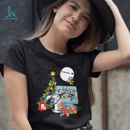 2022 Snoopy And Woodstock Philadelphia Eagles Home Merry Christmas Shirt