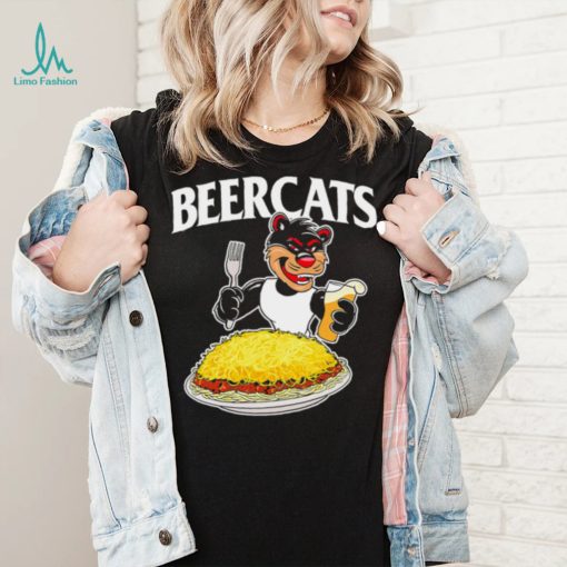 Cincinnati Bearcats mascot drink beer with spaghetti shirt