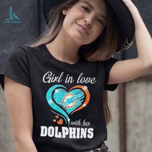 Girl In Love Heart Dolphins Shirt