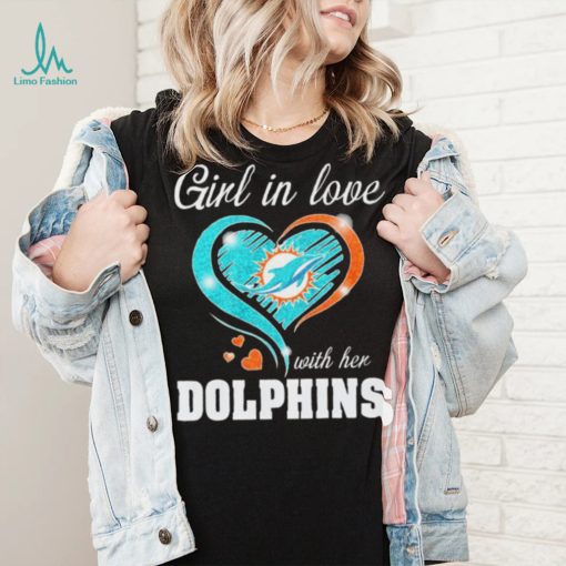 Girl In Love Heart Dolphins Shirt