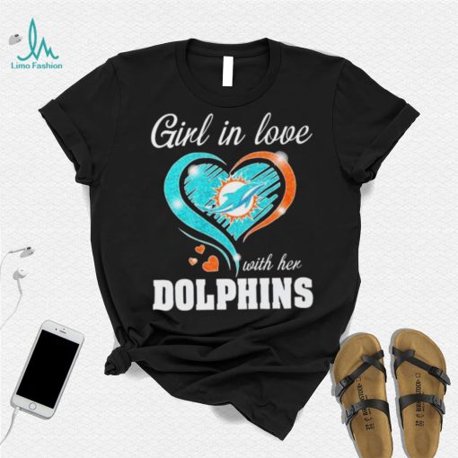 Girl In Love Heart Dolphins Shirt