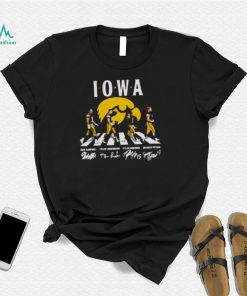 Iowa Hawkeyes Jack Campbell Tyler Linderbaum Abbey Road signatures 2022 shirt