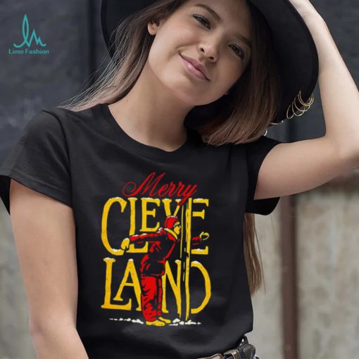 Merry Cleveland Christmas flag pole 2022 shirt