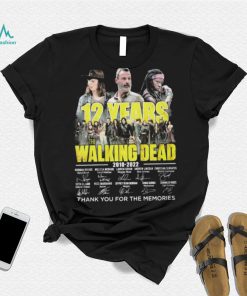 Official The Walking Dead 12 Years 2010 2022 Signatures Thank You For The Memories Shirt