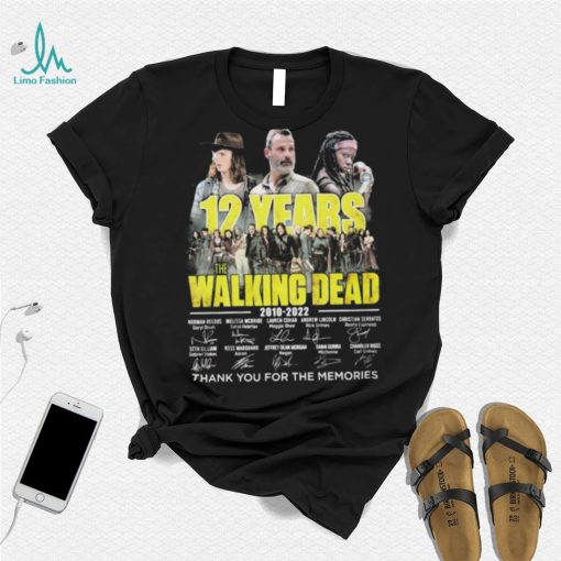 Official The Walking Dead 12 Years 2010 2022 Signatures Thank You For The Memories Shirt