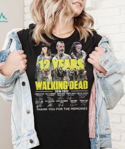 Official The Walking Dead 12 Years 2010 2022 Signatures Thank You For The Memories Shirt