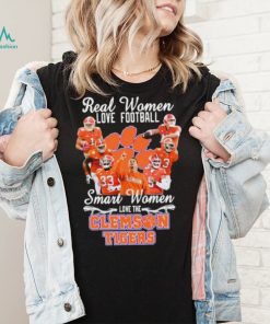 Real Women Love Football Smart Women Love The Clemson Football Signatures Shirt