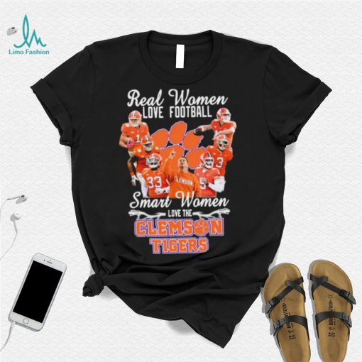 Real Women Love Football Smart Women Love The Clemson Football Signatures Shirt