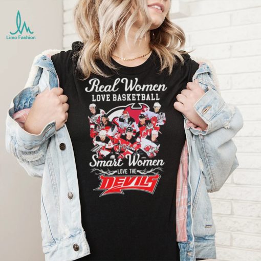 Real Women Love Hockey Smart Women Love The New Jersey Devils Signatures Shirt