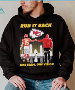 Run It Back Mahomes Signature One Team One Vision city Shirt