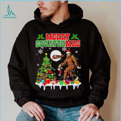 Santa Bigfoot Merry Squatchmas Christmas shirt