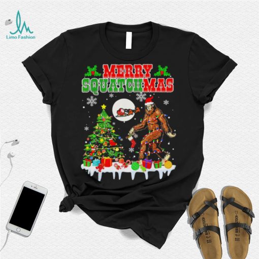 Santa Bigfoot Merry Squatchmas Christmas shirt