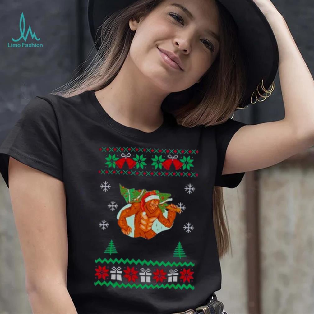 Santa Bigfoot Tree Christmas 2022 shirt Santa Bigfoot Tree Christmas 2022 shirt