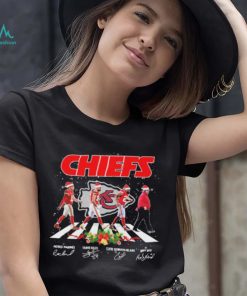 The Chiefs NFL Team 2022 Abbey Road Merry Christmas Signature Shirt