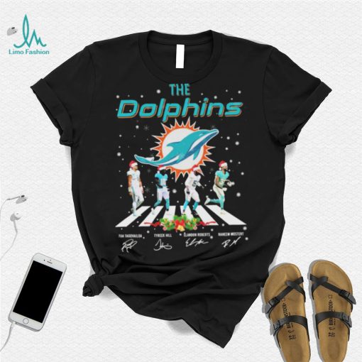 The Dolphins Tua Tagovailoa Tyreek Hill Elandon Roberts And Raheem Mostert Abbey Road Christmas Signatures Shirt