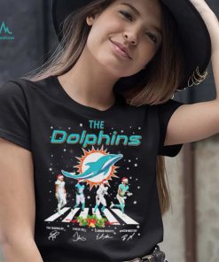 The Dolphins Tua Tagovailoa Tyreek Hill Elandon Roberts And Raheem Mostert Abbey Road Christmas Signatures Shirt