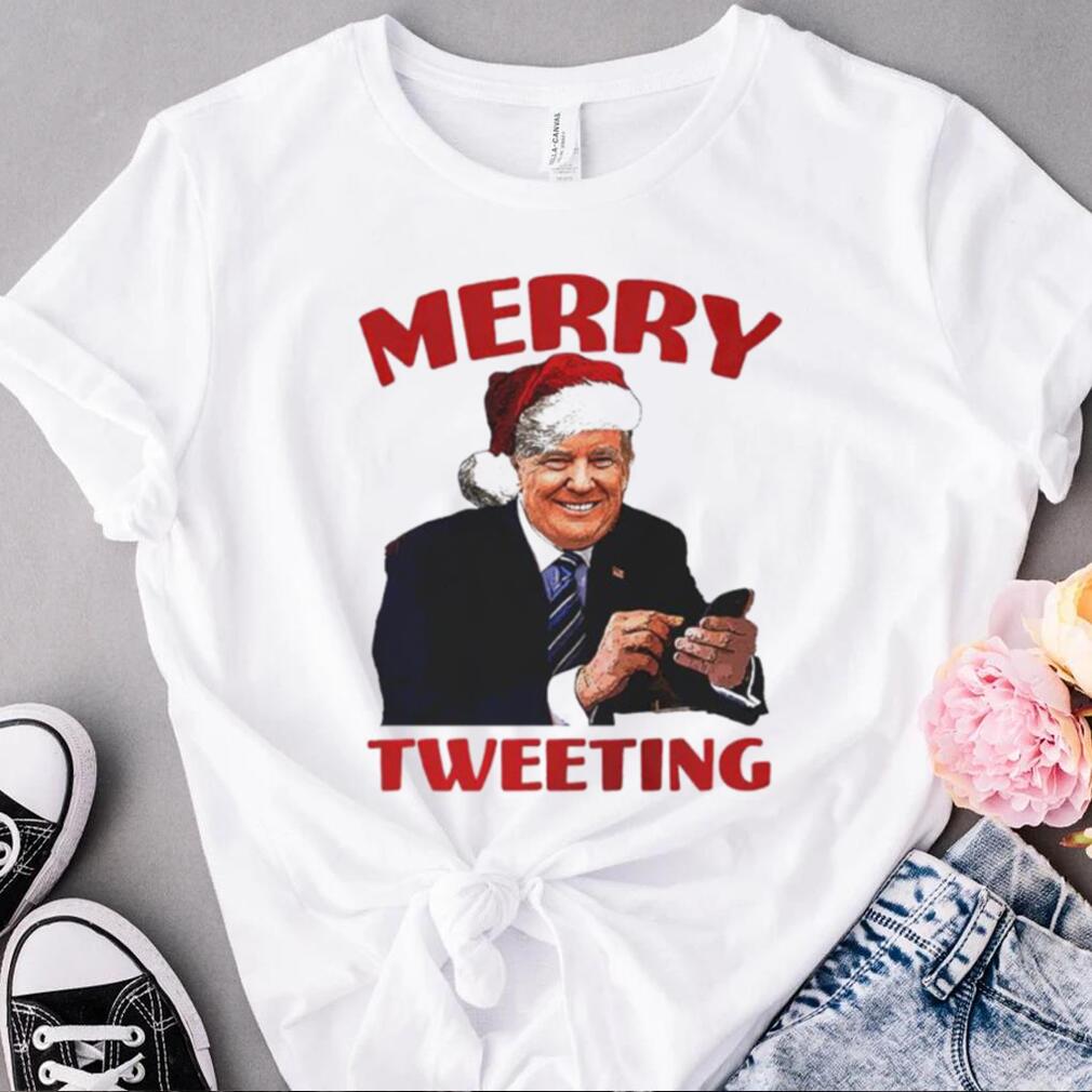 Trump Merry tweeting Christmas T Shirt Trump Merry tweeting Christmas T Shirt