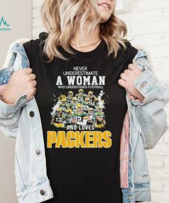 never underestimate a woman who understands football and loves packages all player t shirt t shirt2