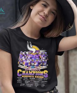 2022 NFC North Division Champions Minnesota Vikings Signatures Shirt