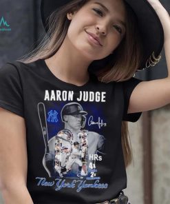 Aaron Judge 61 HRs New York Yankees Signature 2022 Mens Shirt