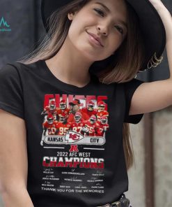 Kansas City Chiefs 2022 AFC West Champions Signatures Players Thank You For The Memories Shirt