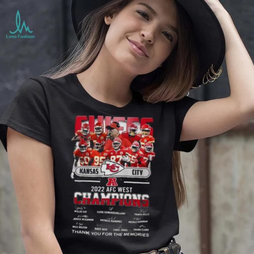 Kansas City Chiefs 2022 AFC West Champions Signatures Players Thank You For The Memories Shirt