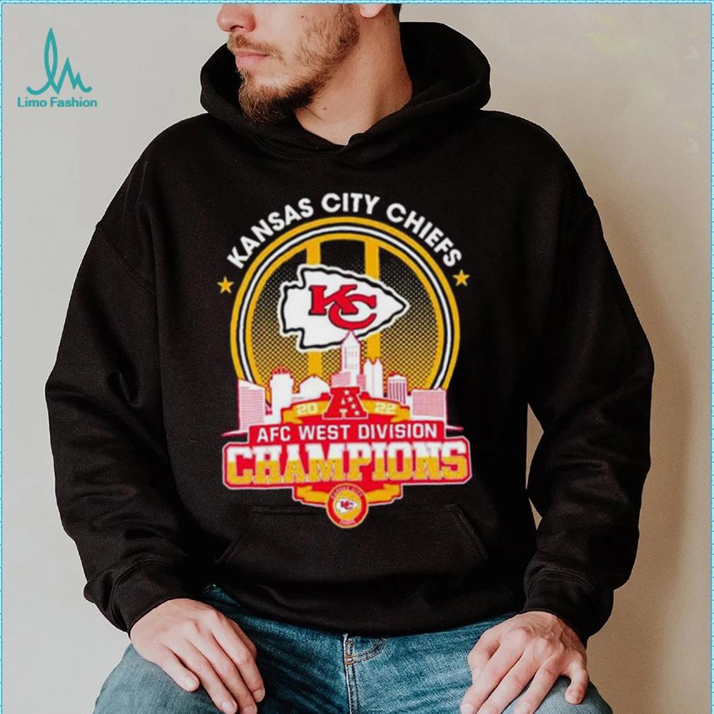 Kansas City Chiefs 2022 Afc West Division Champions Matchup Skyline Shirt Hoodie