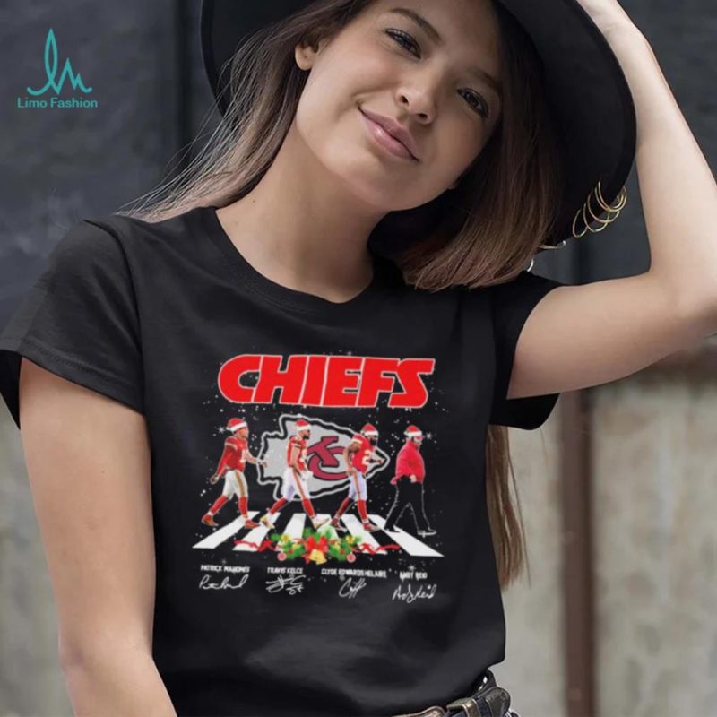 Kansas City Chiefs Christmas Abbey Road Patrick Mahomes Travis Kelce Clyde Edwards Helaire And Andy Reid Signatures Shirt