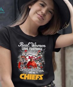 Kansas city Chiefs real women love Football smart women love the Kansas city Chiefs team 2022 signatures Tee