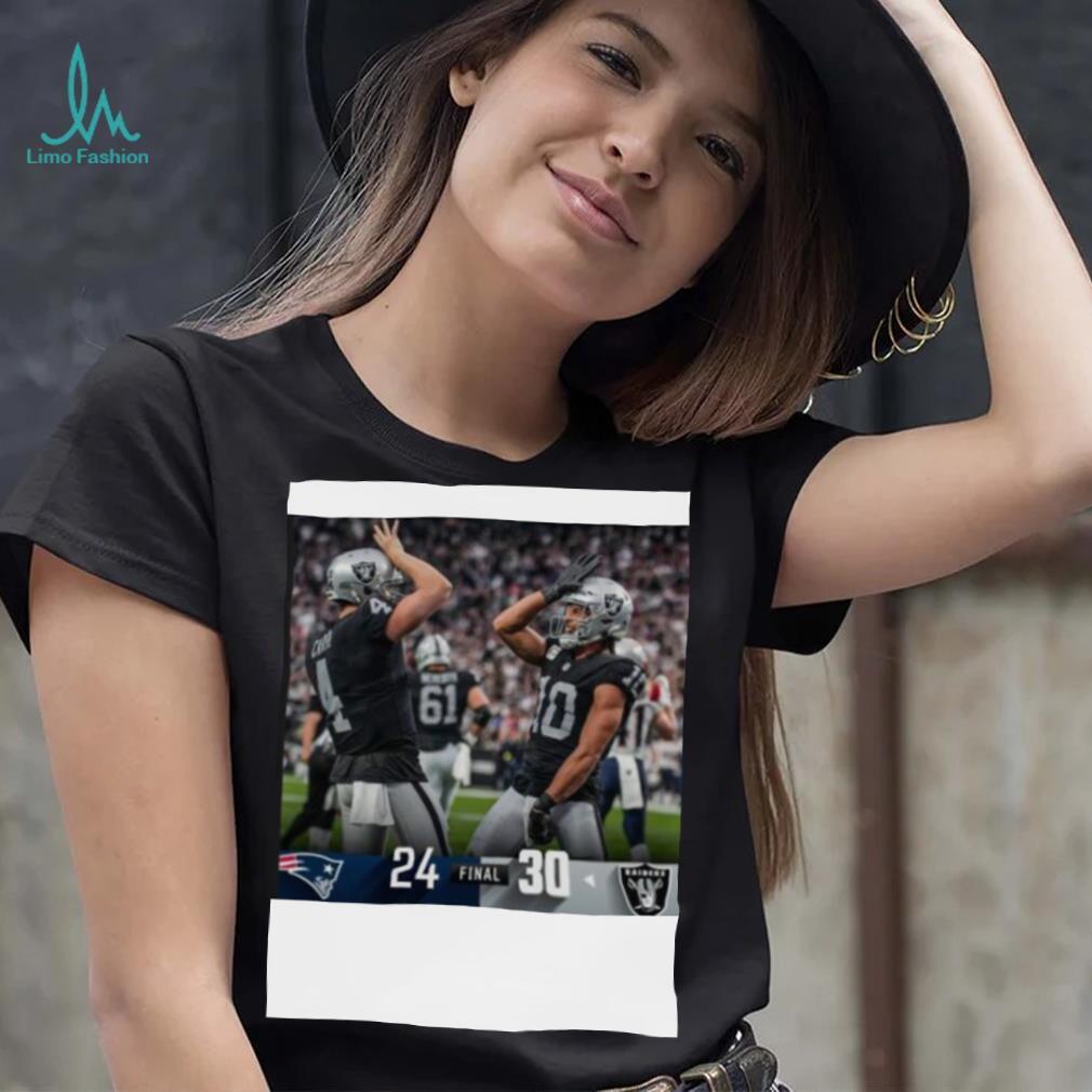 Las Vegas Raiders 30 24 Patriots NFL 2022 matchup final score shirt Las Vegas Raiders 30 24 Patriots NFL 2022 matchup final score shirt
